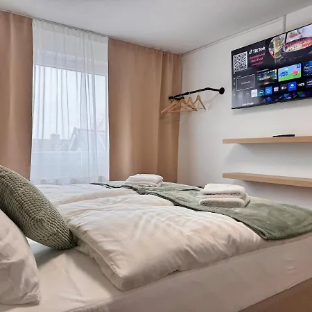 Sky I & Clinics I 4p I 3 Tvs *